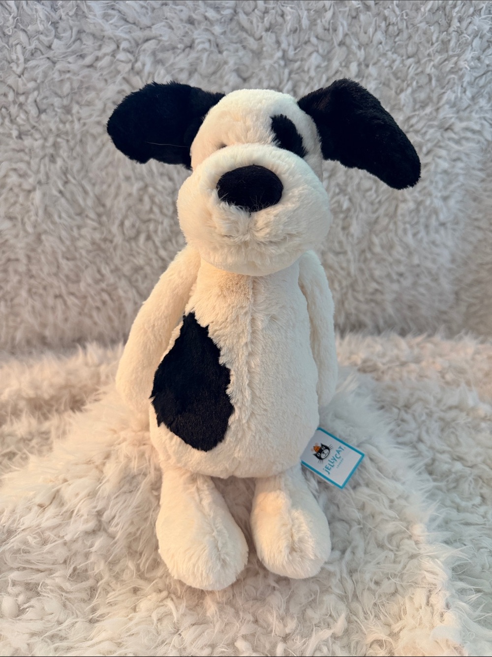 Bashful Black & Cream Puppy- Jellycat